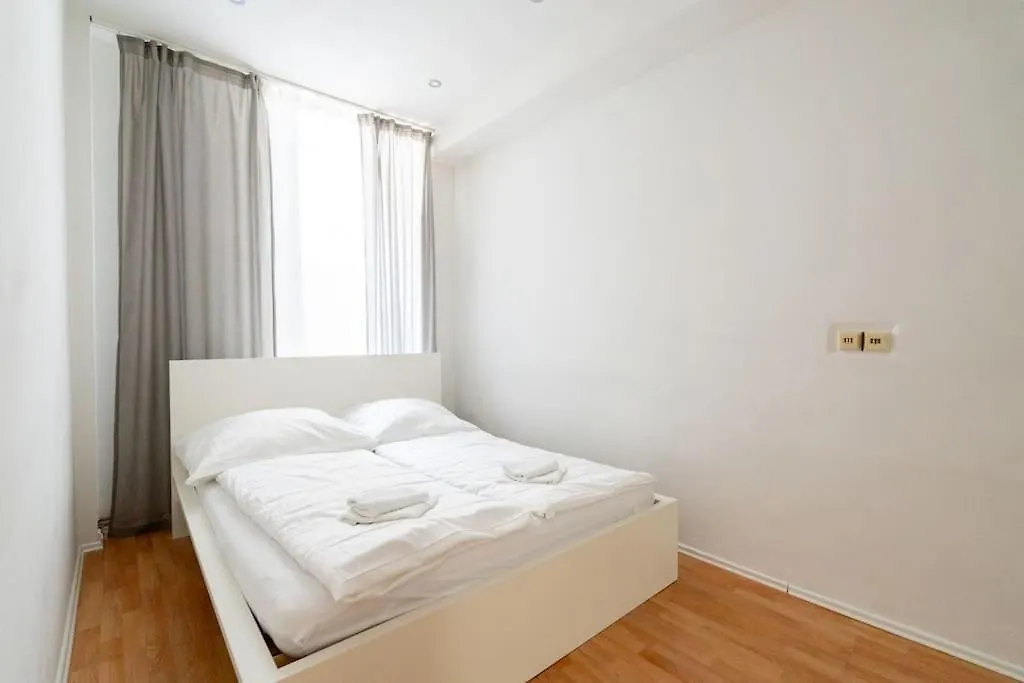 2 Bedroom Apartment Near Belvedere Wiedeń