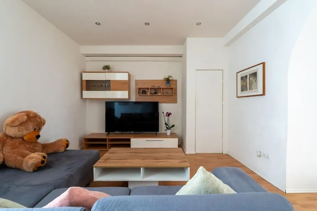 2 Bedroom Apartment Near Belvedere Wiedeń